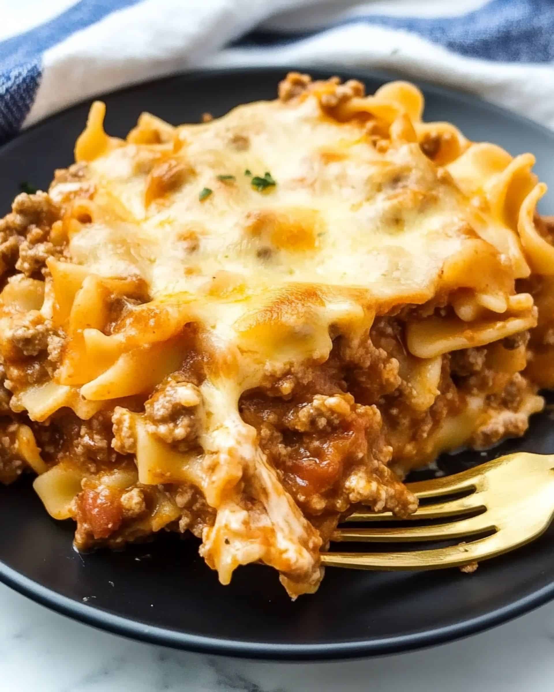 Beef and Sour Cream Noodle Bake Recipe