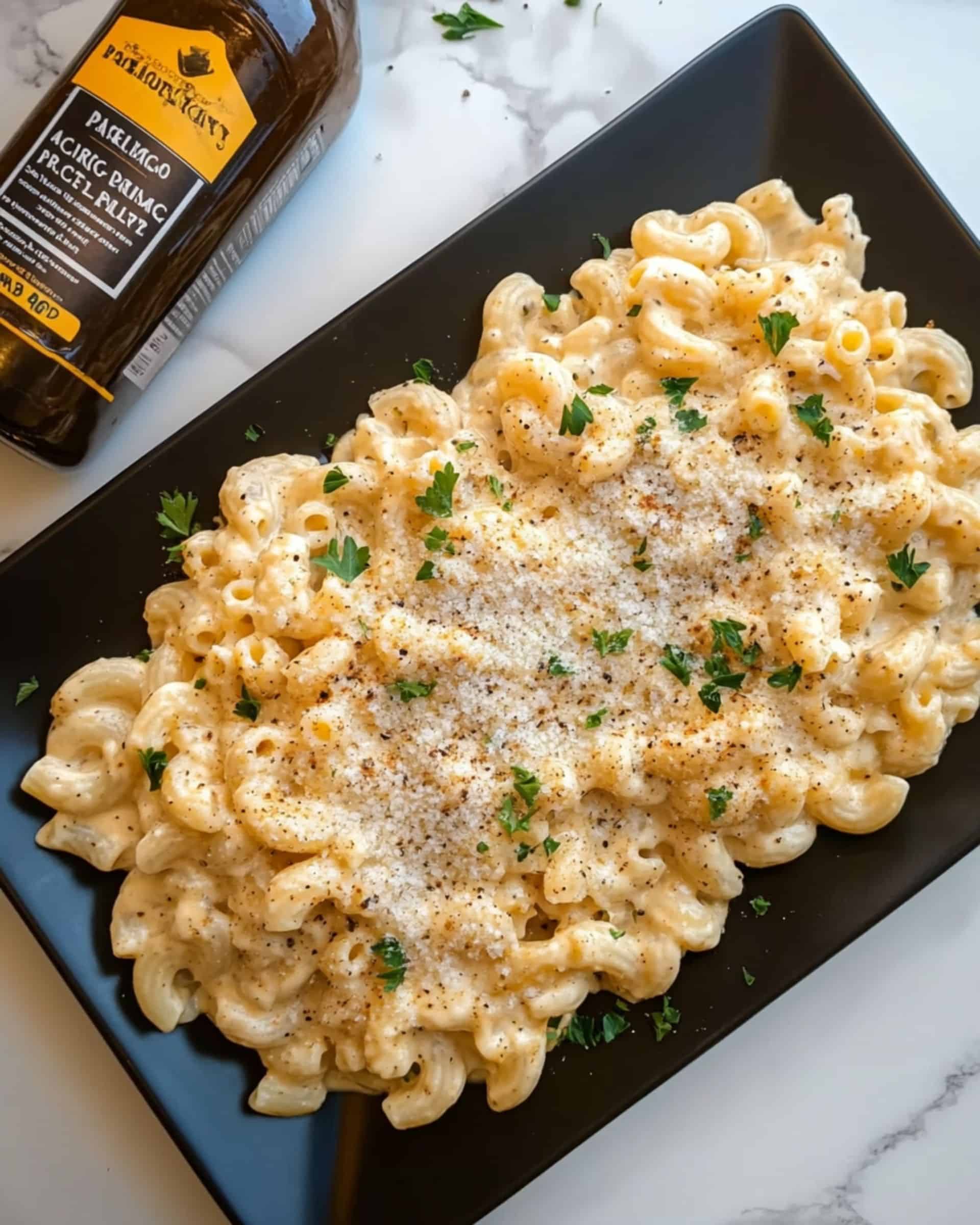 Parmesan Garlic Chicken Mac and Cheese Recipe