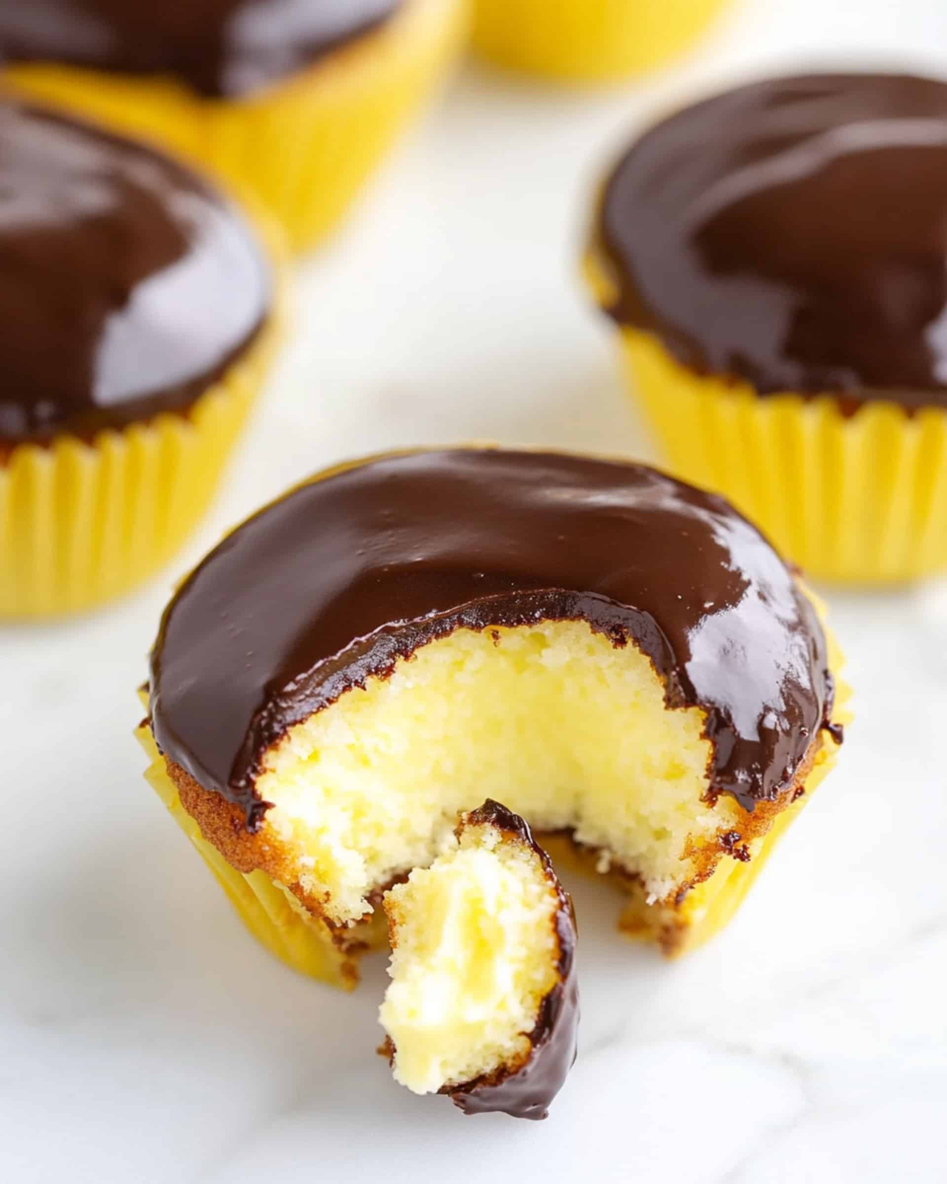 Boston Cream Pie Cupcakes Recipe