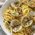 Linguine with Clams in White Wine Sauce Recipe